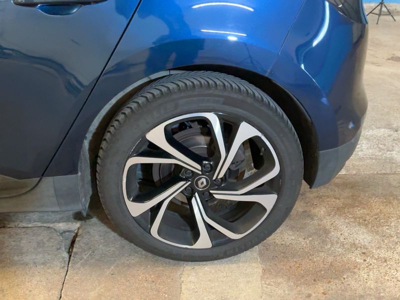 Renault Scenic 1.3 TCe BOSE-Edition 2019 – снимка 5
