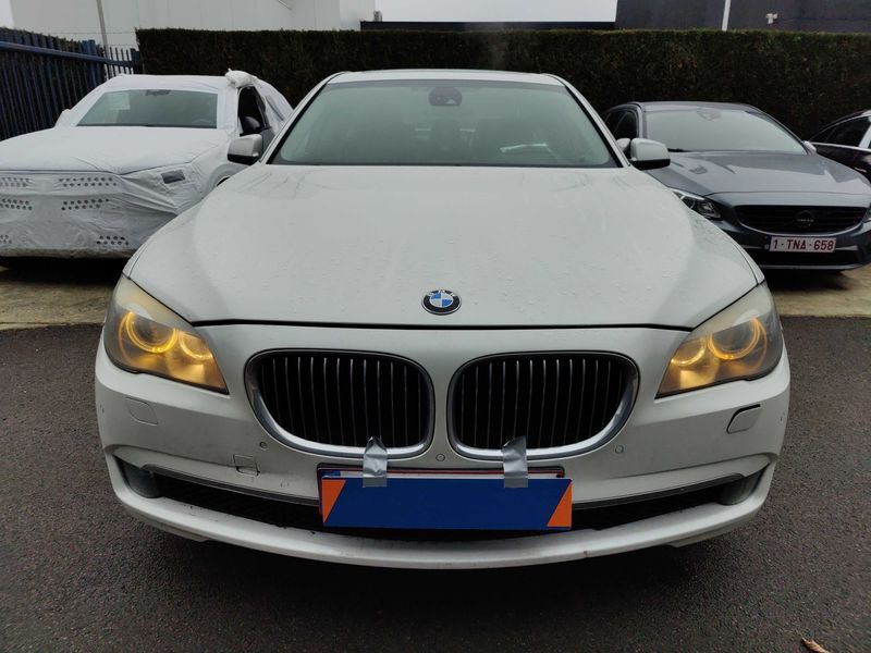 BMW 7er 730d 2012 – снимка 7