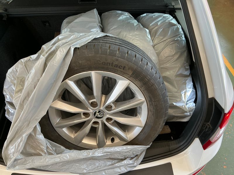 Skoda Octavia 1.6 TDI Style 2016 – снимка 15