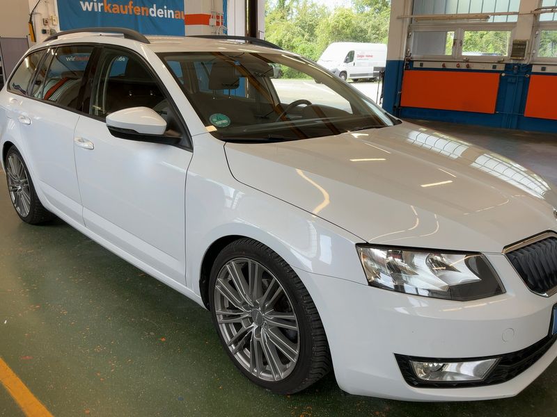 Skoda Octavia 1.6 TDI Style 2016 – снимка 12