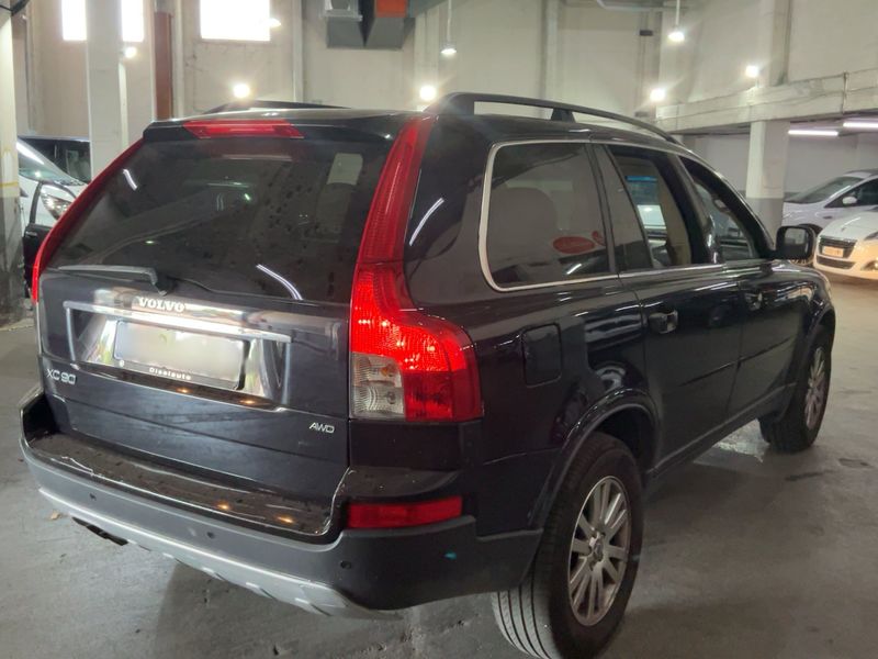 Volvo XC90 2.4 D5 Momentum 2007 – снимка 8