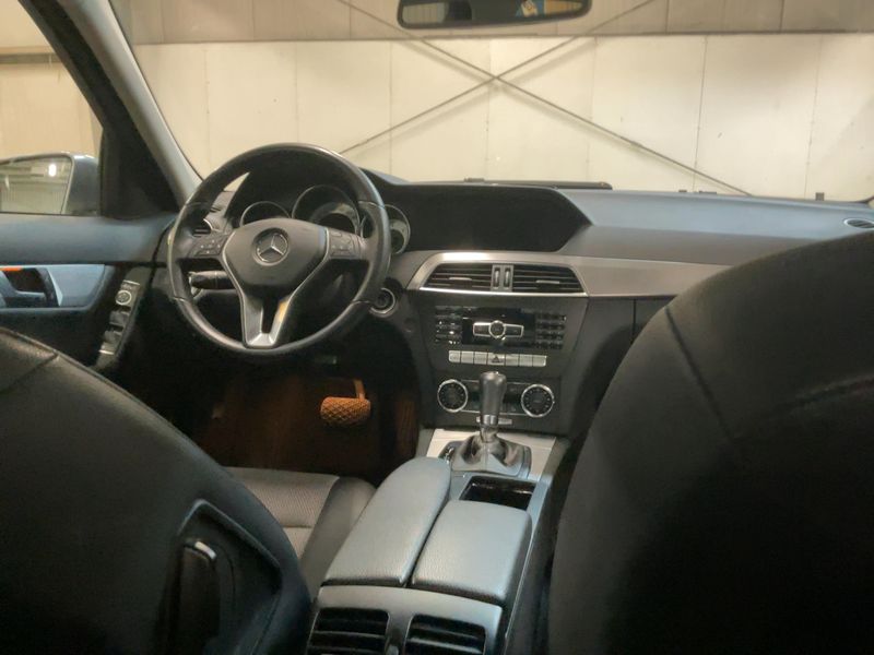 Mercedes-Benz C-Klasse C 200 CDI BlueEfficiency Avantgarde 2011 – снимка 17