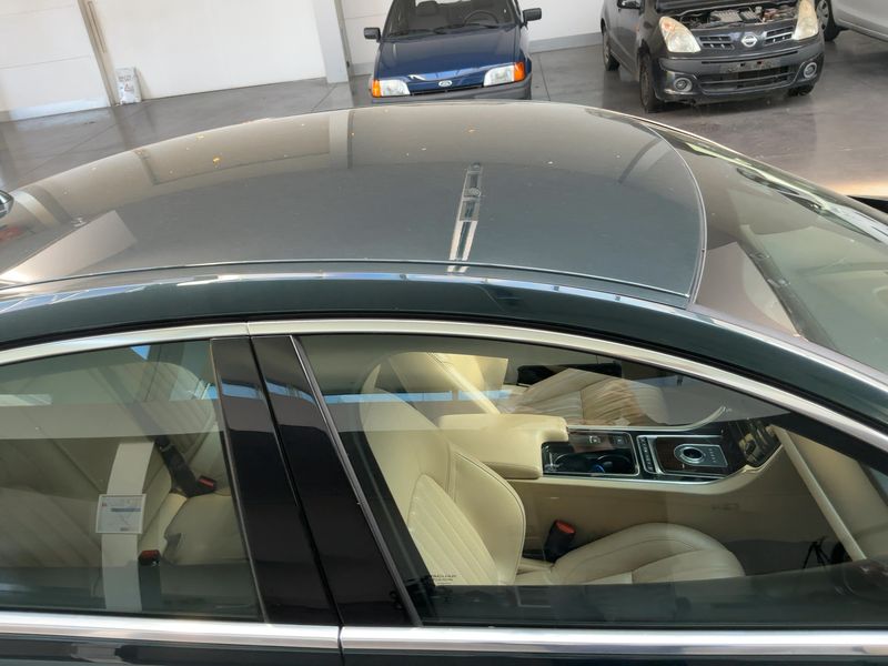 Jaguar XF 20d Ingenium Edition 2017 – снимка 13