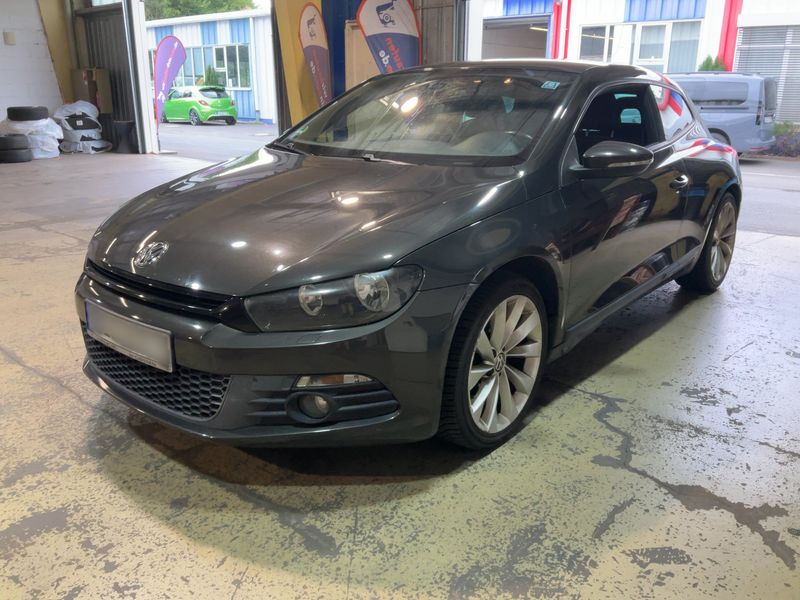 Volkswagen Scirocco 2.0 TSI Team 2010 – снимка 1