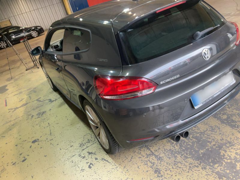 Volkswagen Scirocco 2.0 TSI Team 2010 – снимка 6