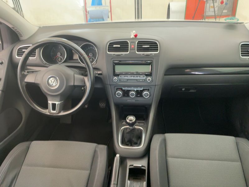 Volkswagen Golf VI 2.0 TDI Comfortline 2010 – снимка 12