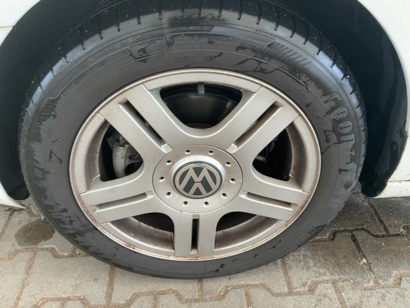 Volkswagen Golf VI 2.0 TDI Comfortline 2010 – снимка 16
