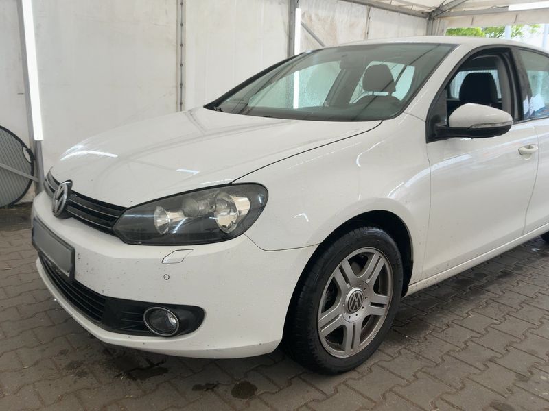 Volkswagen Golf VI 2.0 TDI Comfortline 2010 – снимка 2
