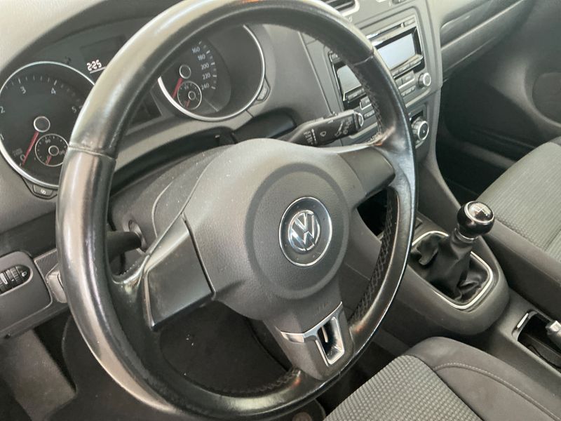 Volkswagen Golf VI 2.0 TDI Comfortline 2010 – снимка на щета