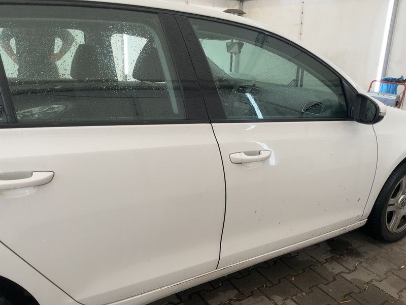 Volkswagen Golf VI 2.0 TDI Comfortline 2010 – снимка на щета