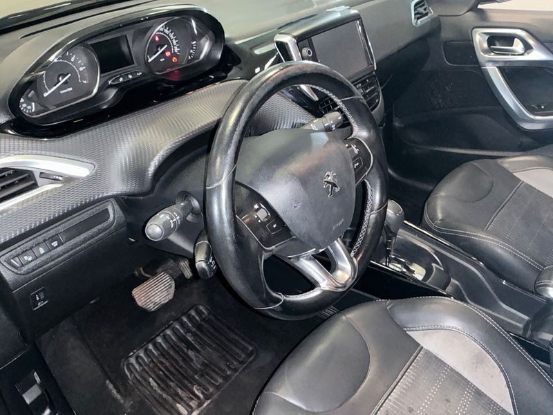 Peugeot 2008 1.2 PureTech Allure 2016 – снимка 24