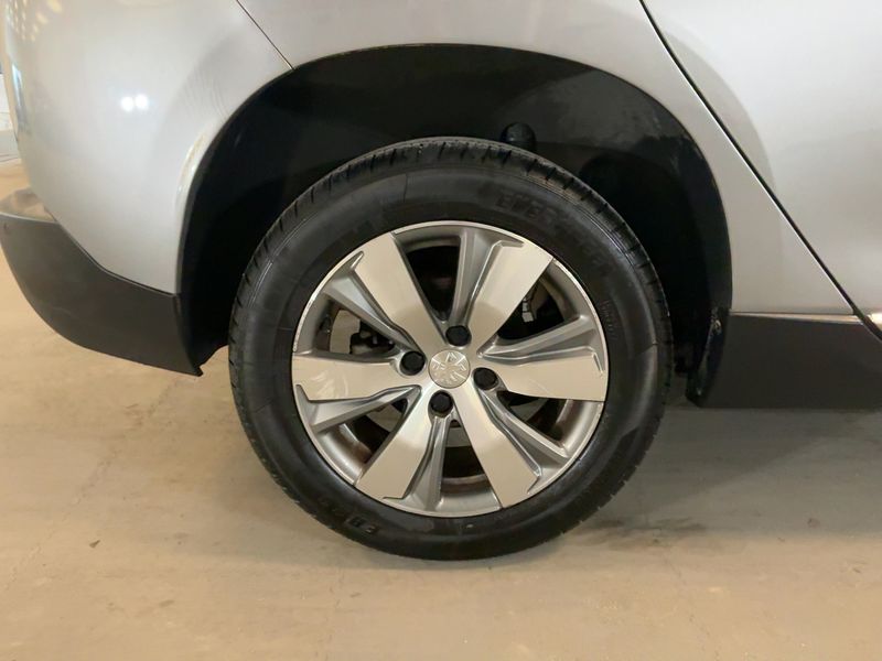 Peugeot 2008 1.2 PureTech Allure 2016 – снимка 9