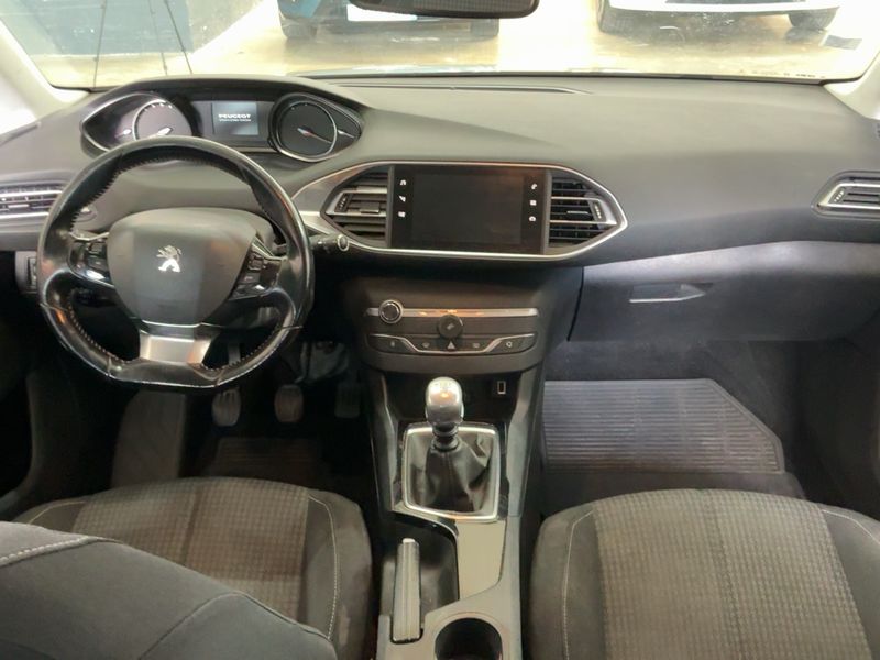 Peugeot 308 1.6 Blue-HDi Active Business 2018 – снимка 17