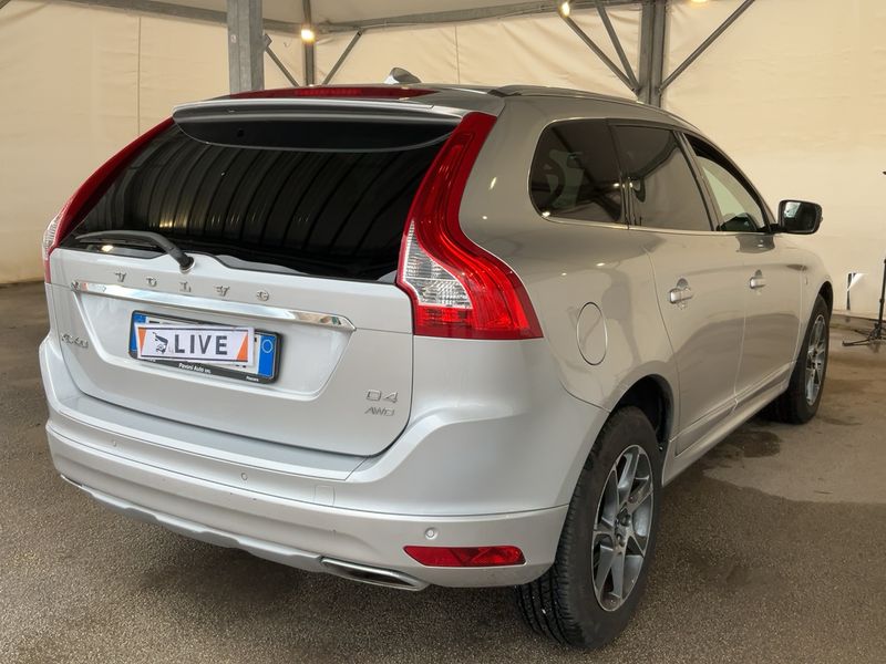 Volvo XC60 2.4 D4 Ocean Race AWD 2016 – снимка 8