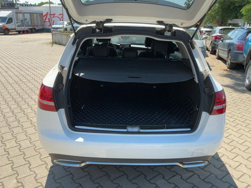 Mercedes-Benz C-Klasse C 250 T Avantgarde 2018 – снимка 15
