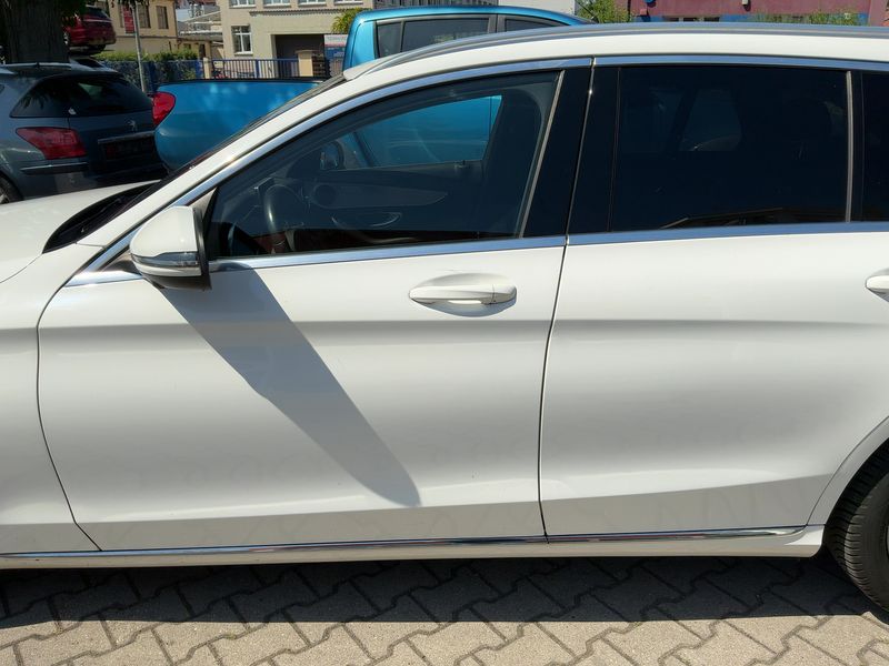 Mercedes-Benz C-Klasse C 250 T Avantgarde 2018 – снимка 4