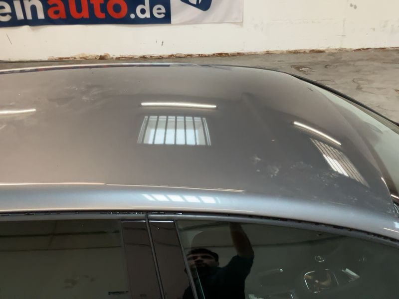 Volkswagen Golf VI 2.0 TDI Style BlueMotion Tech 2011 – снимка 13