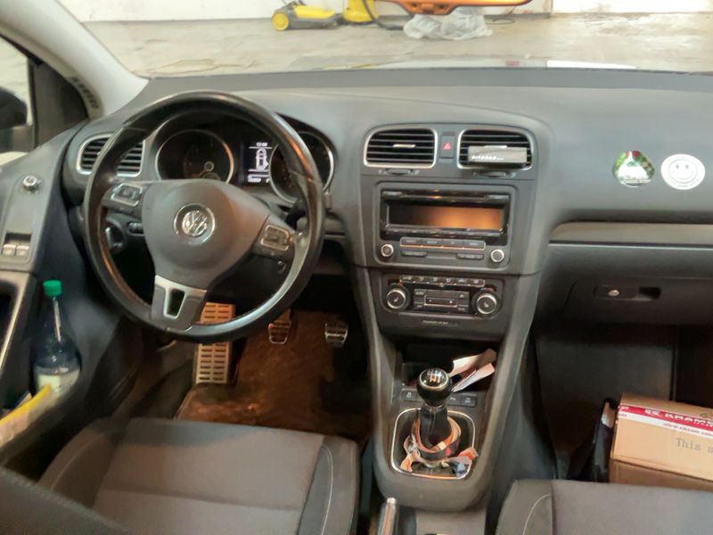 Volkswagen Golf VI 2.0 TDI Style BlueMotion Tech 2011 – снимка 18