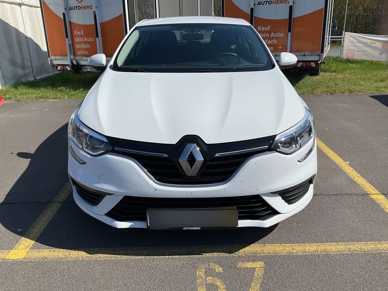 Renault Megane 1.3 TCe Life 2019 – снимка 14