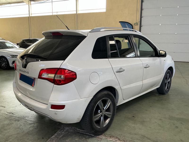 Renault Koleos 2.0 dCi BOSE Edition 2012 – снимка 2
