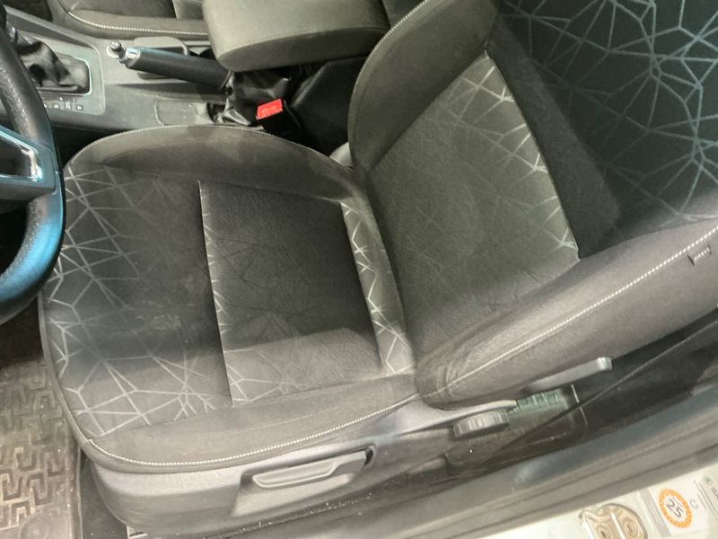 Skoda Octavia 2.0 TDI Clever 2018 – снимка 29