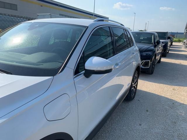 Volkswagen Tiguan 1.4 eHybrid Life 2021 – снимка 27