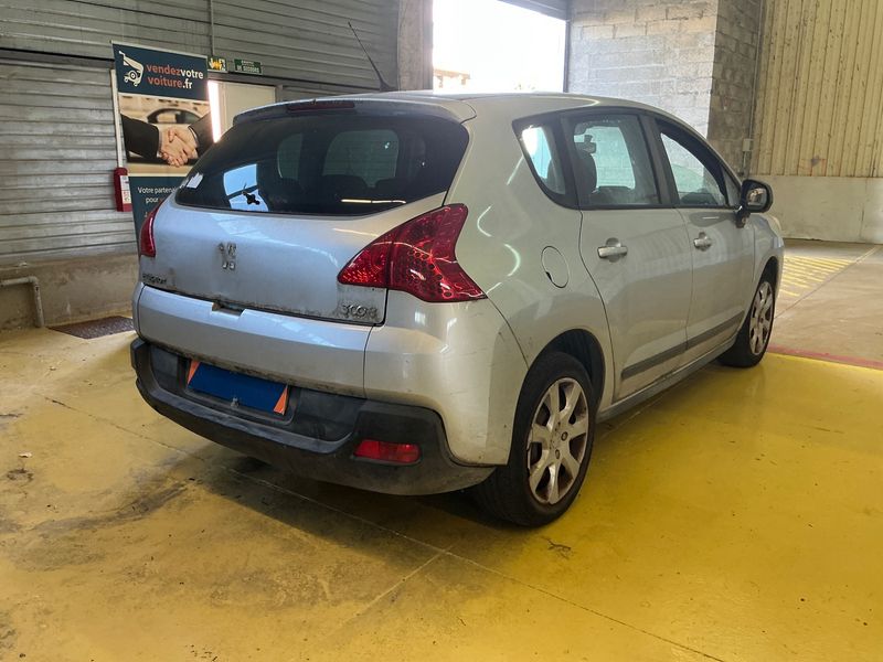 Peugeot 3008 1.6 HDi Confort Pack 2010 – снимка 2