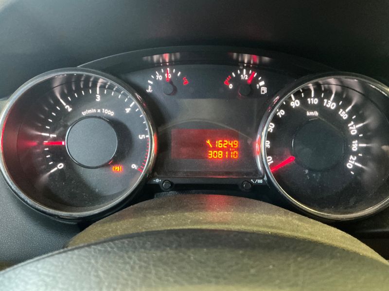 Peugeot 3008 1.6 HDi Confort Pack 2010 – снимка 4
