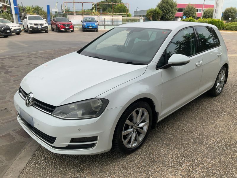 Volkswagen Golf VII 2.0 TDI Highline BlueMotion Tech 2013