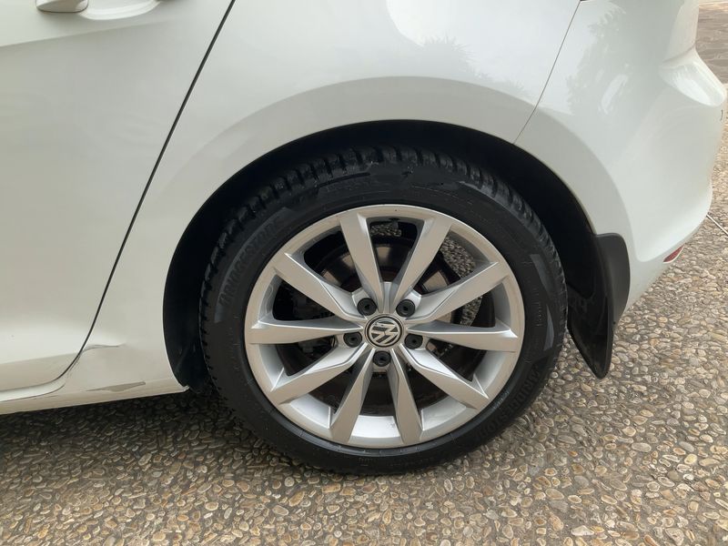 Volkswagen Golf VII 2.0 TDI Highline BlueMotion Tech 2013 – снимка 17