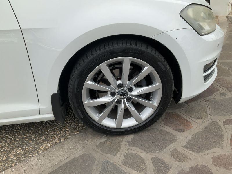 Volkswagen Golf VII 2.0 TDI Highline BlueMotion Tech 2013 – снимка 19