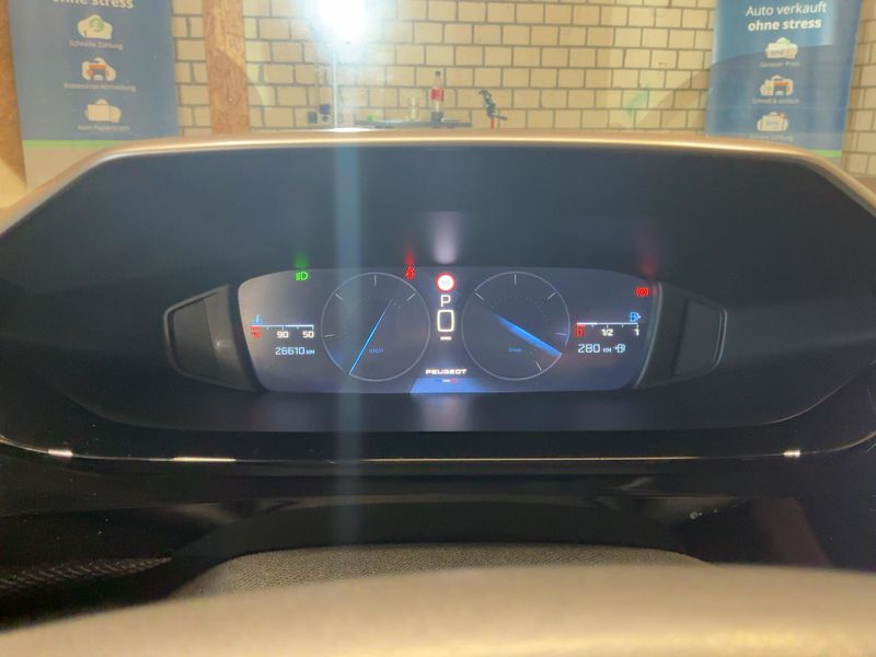 Peugeot 308 1.5 Blue-HDi Active Pack 2022 – снимка 18