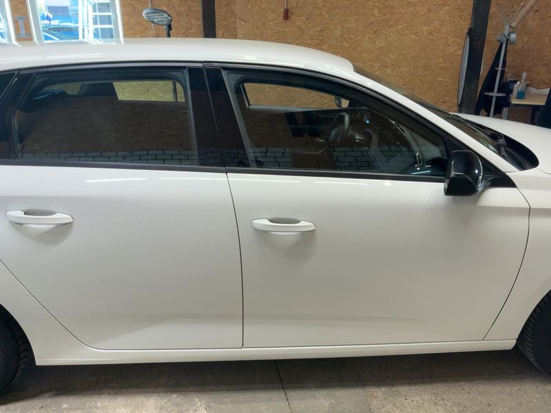 Peugeot 308 1.5 Blue-HDi Active Pack 2022 – снимка 10