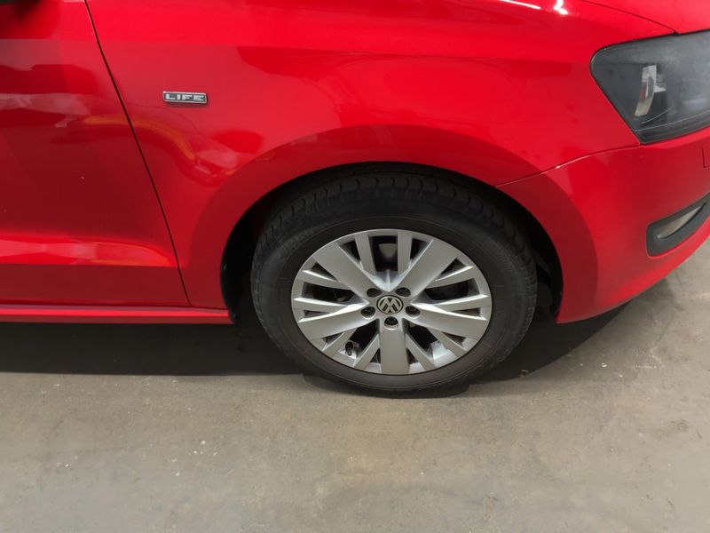 Volkswagen Polo 1.2 TSI Life 2013 – снимка 11