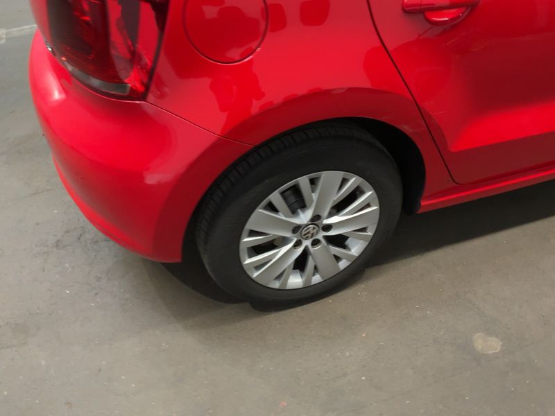 Volkswagen Polo 1.2 TSI Life 2013 – снимка 9