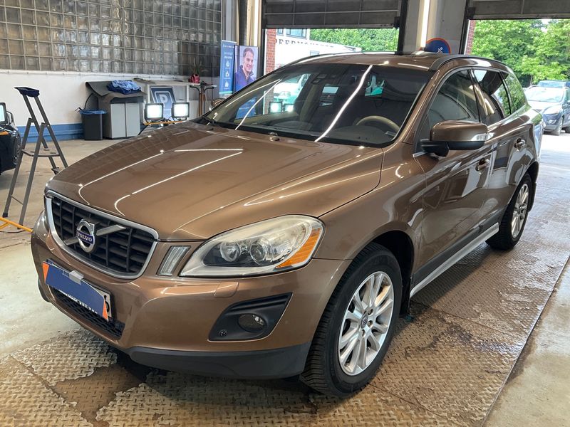 Volvo XC60 2.4 D5 Summum AWD 2009 – снимка 1