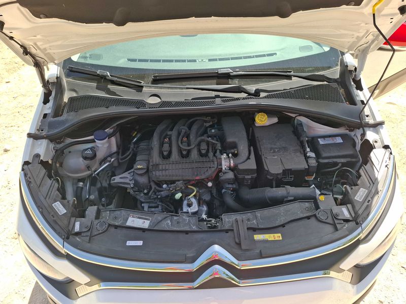 Citroen C3 1.2 PureTech Shine 2022 – снимка 8
