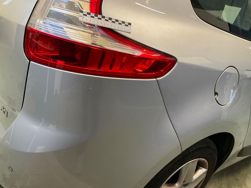 Renault Grand Scenic 1.5 dCi Business 2012 – снимка 40