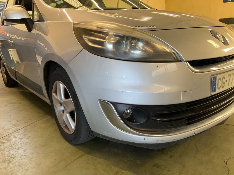 Renault Grand Scenic 1.5 dCi Business 2012 – снимка 43