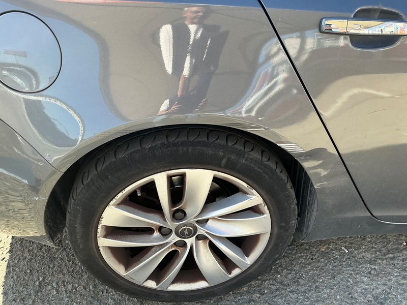 Opel Insignia 1.6 CDTI DPF Excellence 2016 – снимка 22