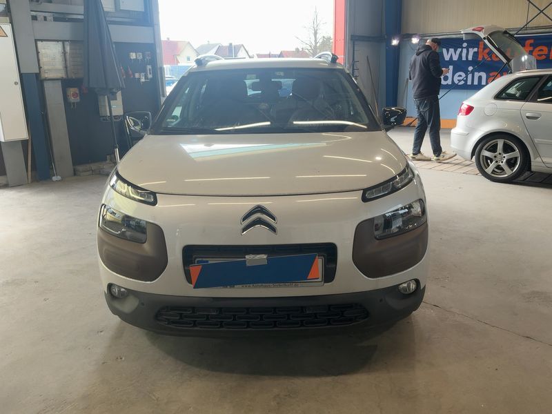 Citroen C4 Cactus 1.2 VTi Shine Edition 2015 – снимка 14