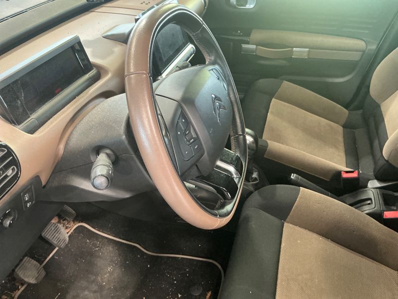 Citroen C4 Cactus 1.2 VTi Shine Edition 2015 – снимка 23