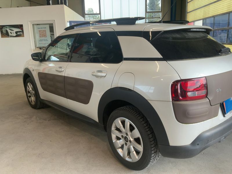 Citroen C4 Cactus 1.2 VTi Shine Edition 2015 – снимка 6