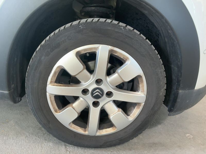 Citroen C4 Cactus 1.2 VTi Shine Edition 2015 – снимка 11