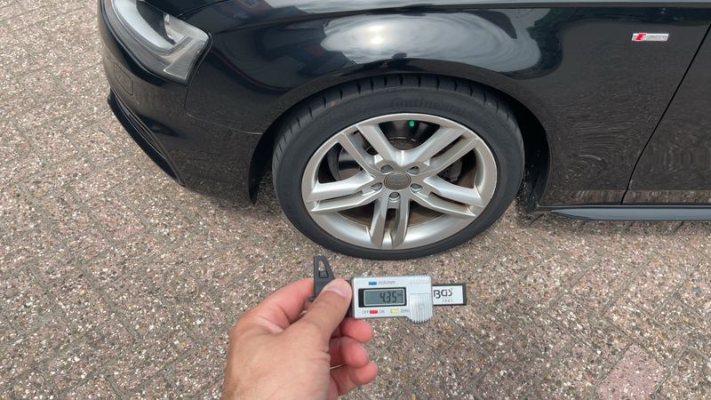 Audi A4 1.8 TFSI S line Sportpaket plus 2015 – снимка 3