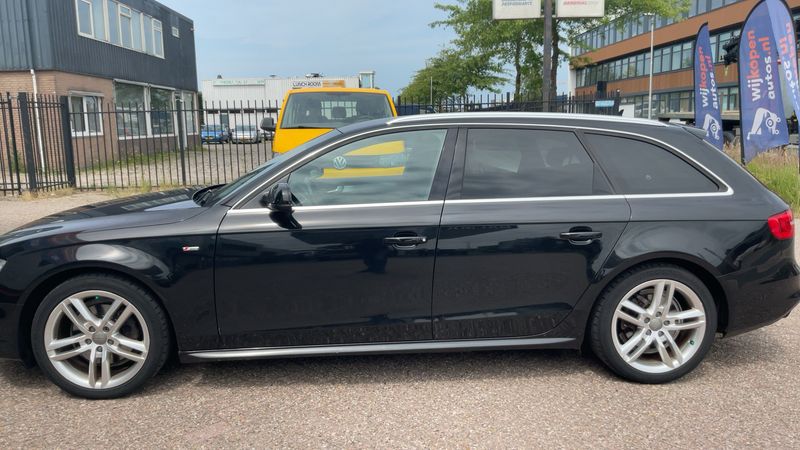 Audi A4 1.8 TFSI S line Sportpaket plus 2015 – снимка 4