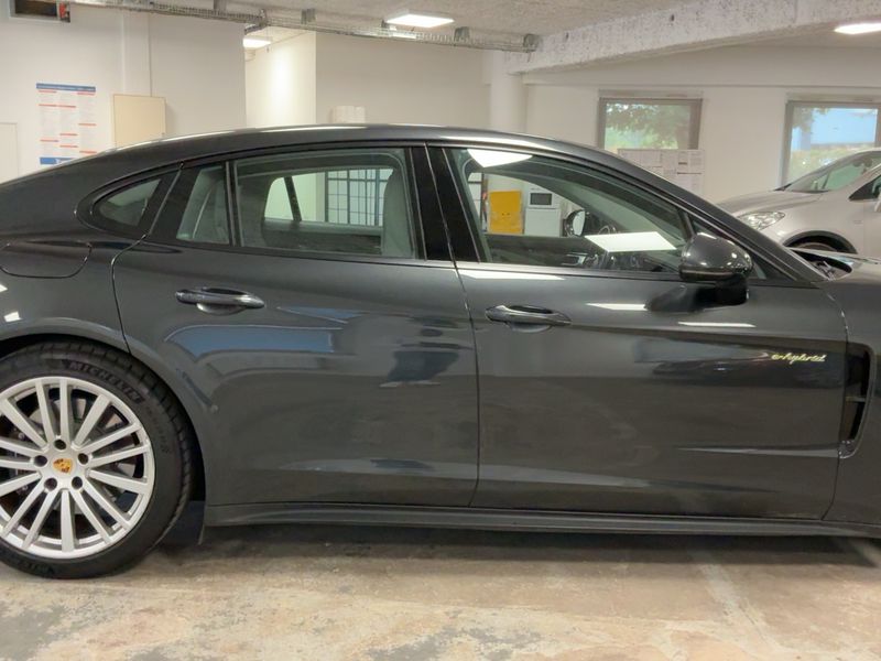 Porsche Panamera 4 E-Hybrid 2017 – снимка 10