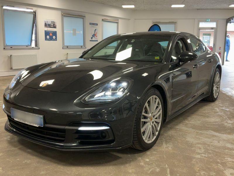 Porsche Panamera 4 E-Hybrid 2017 – снимка 1