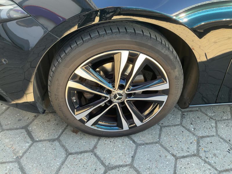 Mercedes-Benz A-Klasse A 180 Edition 19 Progressive 2019 – снимка 3