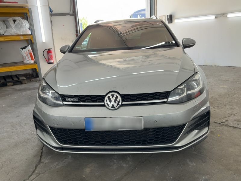 Volkswagen Golf VII 2.0 TDI GTD BlueMotion Tech 2018 – снимка 14